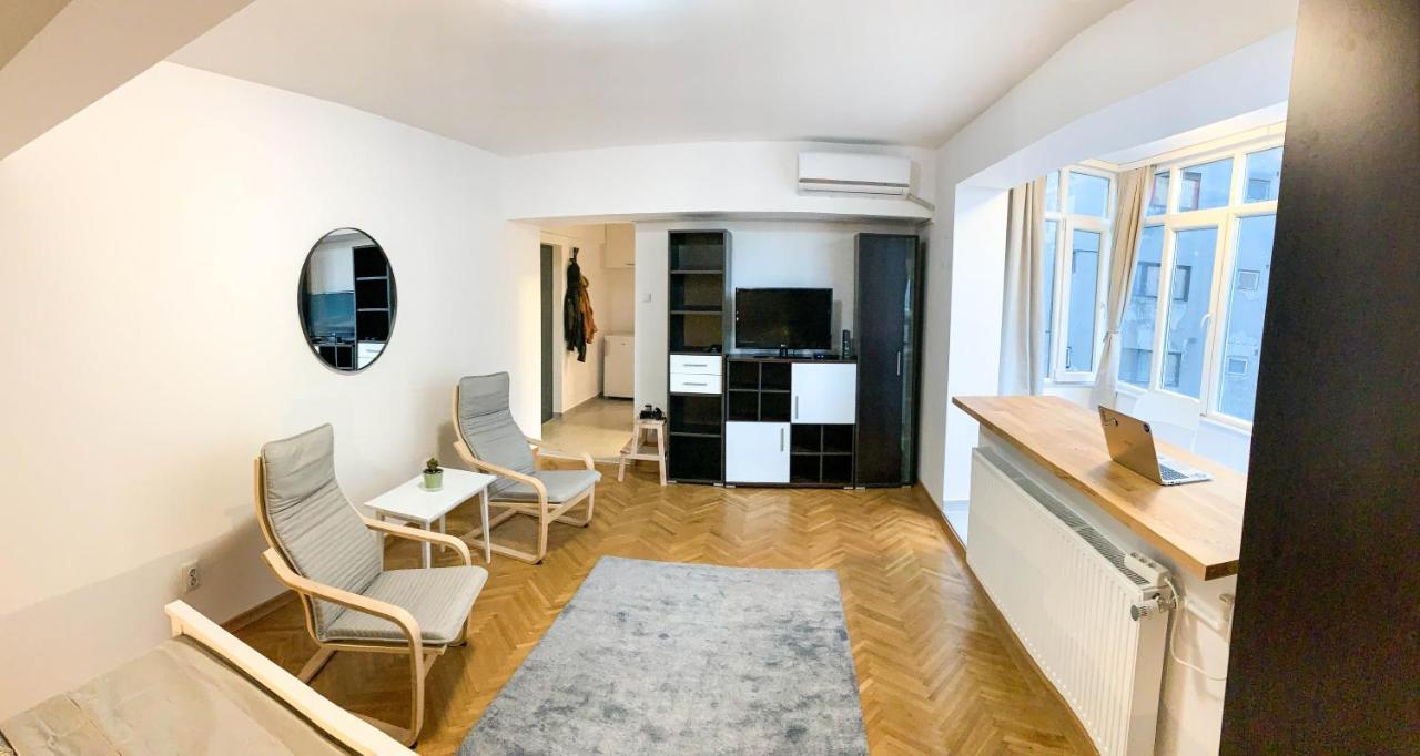 Luterana Studio Apartment Bukarest Eksteriør billede